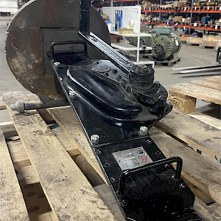 M SVERO Mechanical Jack 1723