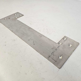 RST Kiinnityslevy 600x200x4 mm
