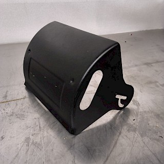 Luukku Keskikonsoliin