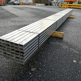 Ruostumaton Ferrit Putki 60 x 40 x 3 mm