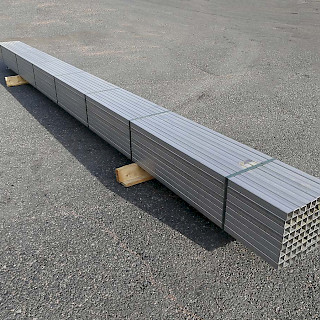Ruostumaton Ferrit Putki 40 x 40 x 2 mm 6 metriä