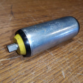 Kuljetinrulla 90x40 mm