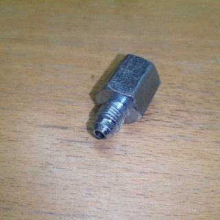 Liitin DN4 sisäkierre 12 ulkokierre ​11